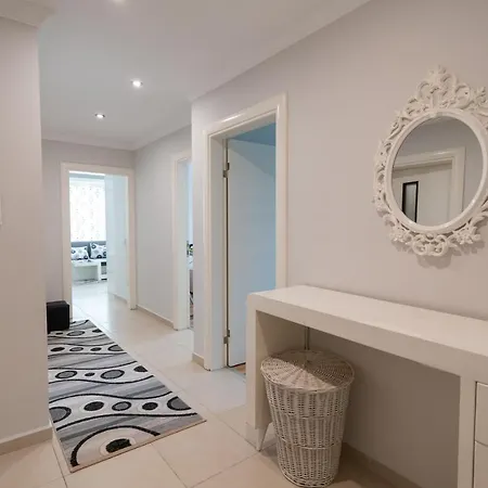 Daire Fazliolu Apart 2+1 *