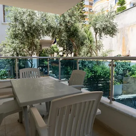 Fazliolu Apart 2+1 * Alanya