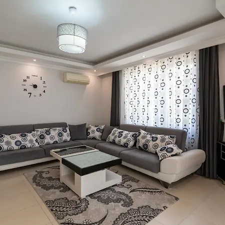 Fazliolu Apart 2+1 *